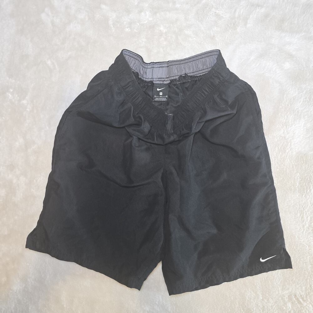 Nike Men’s Black Athletic Shorts Size M Medium – No Inner Lining